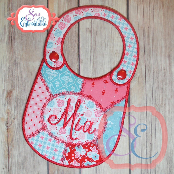ITH Oval Center Patchwork Bib, In The Hoop Projects