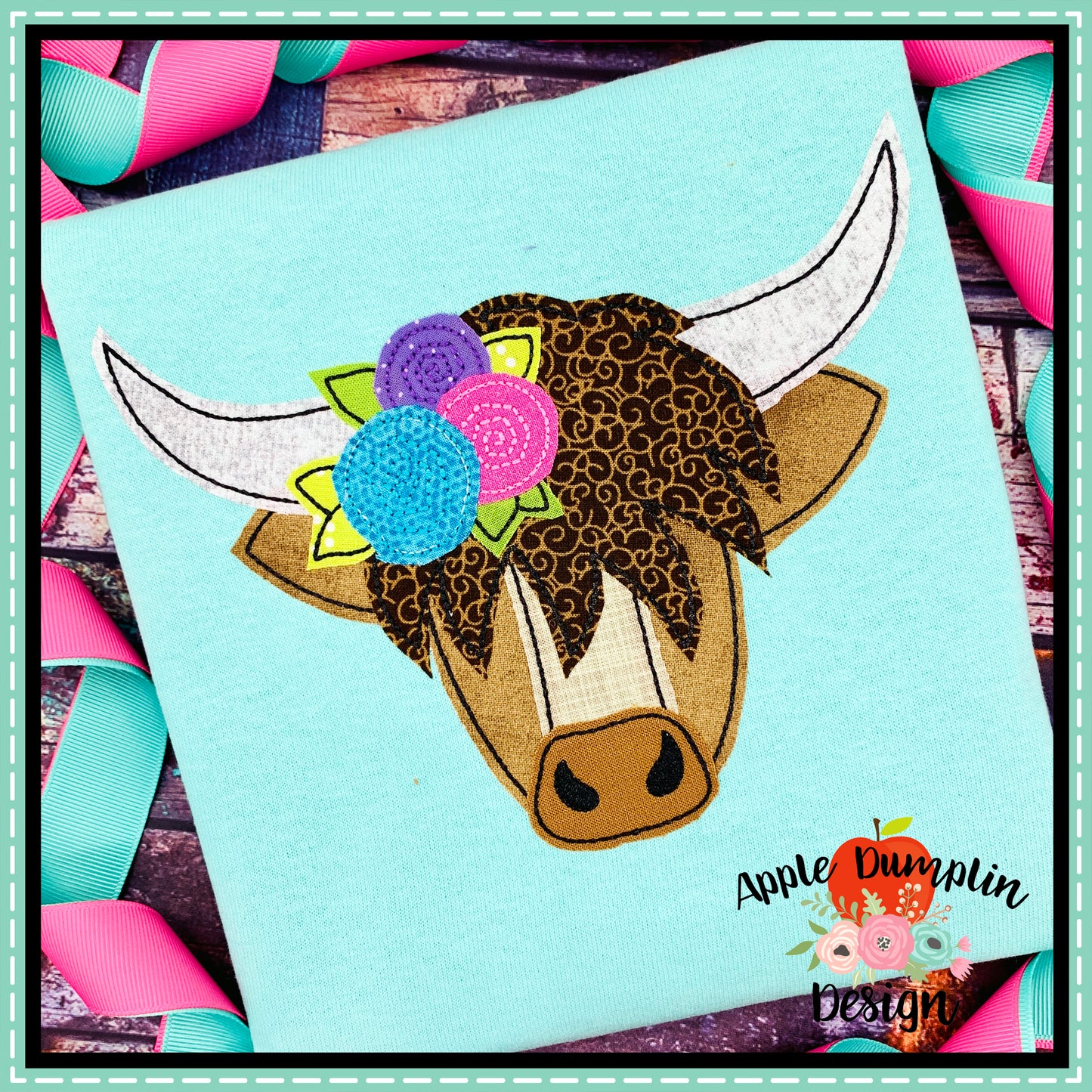 Highland Cow with Flowers Bean Stitch Applique Design, applique