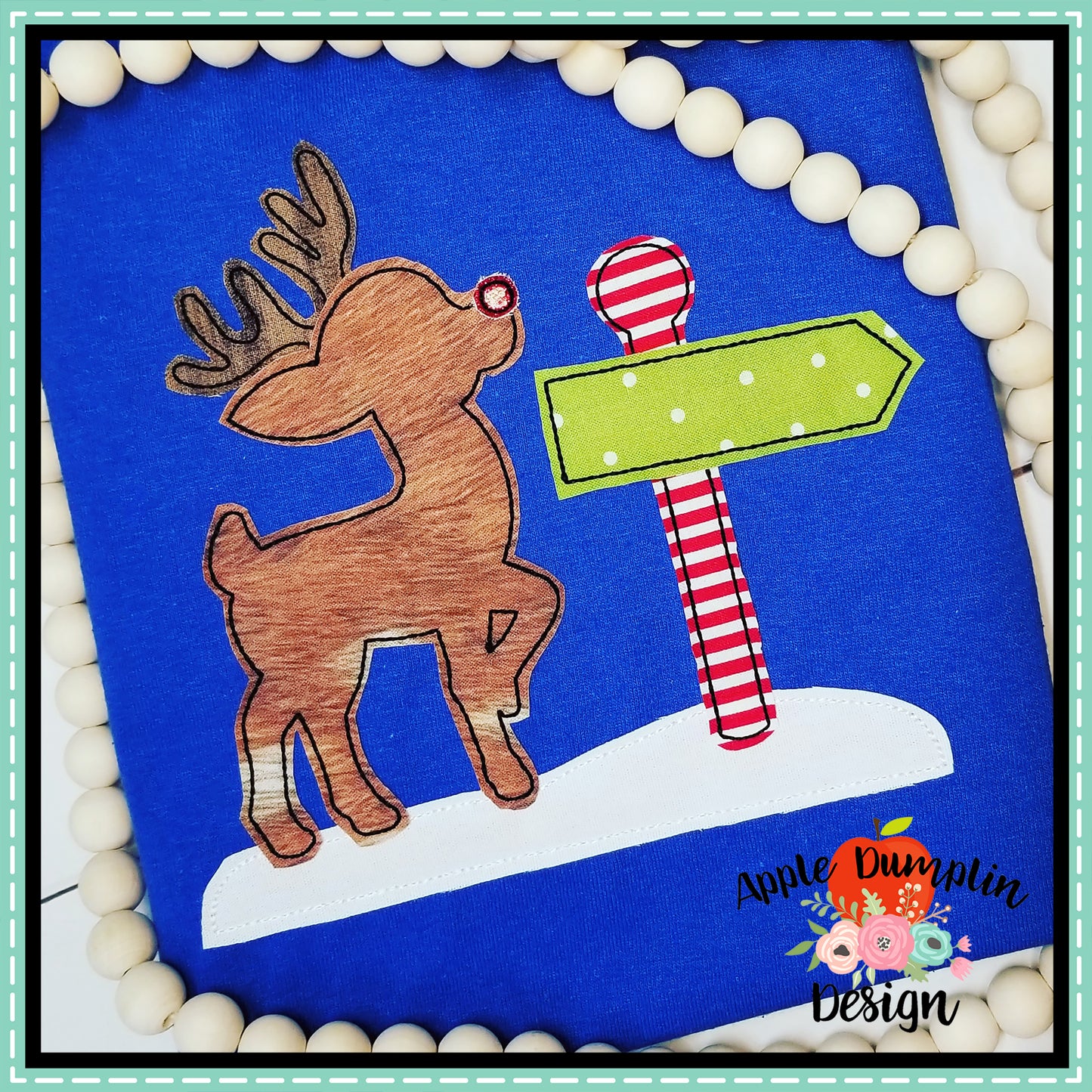 Reindeer with Sign Bean Stitch Applique Design, Applique