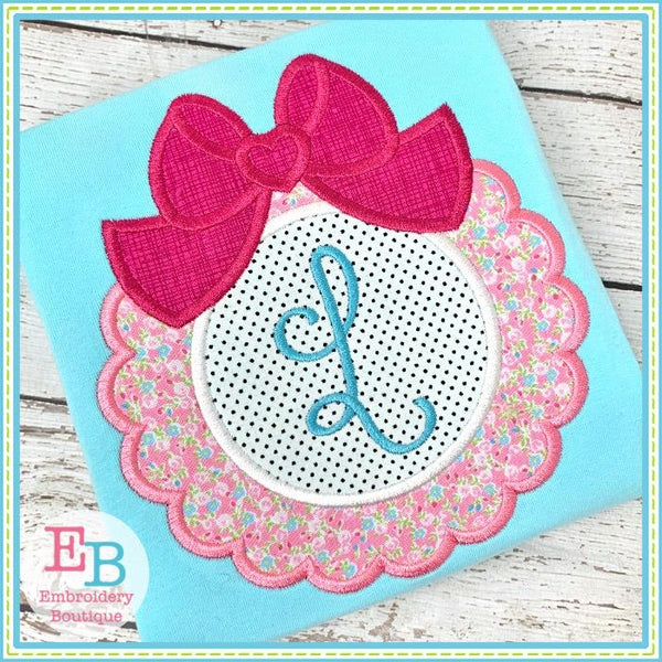 Scallop Inner Circle with Big Bow Applique, Applique