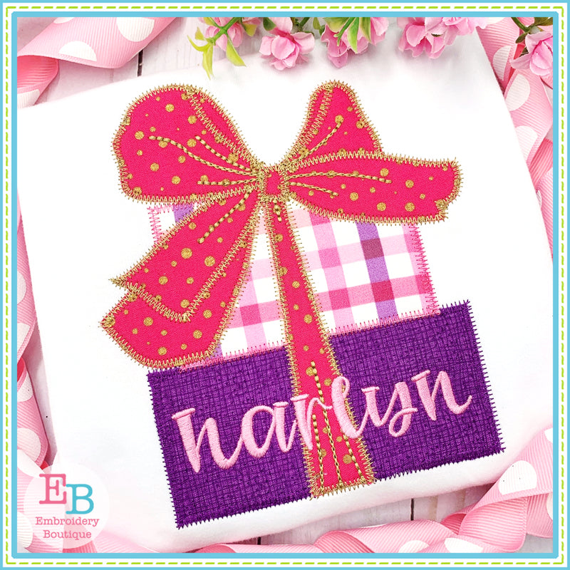 Presents Big Bow Zigzag Applique, Applique