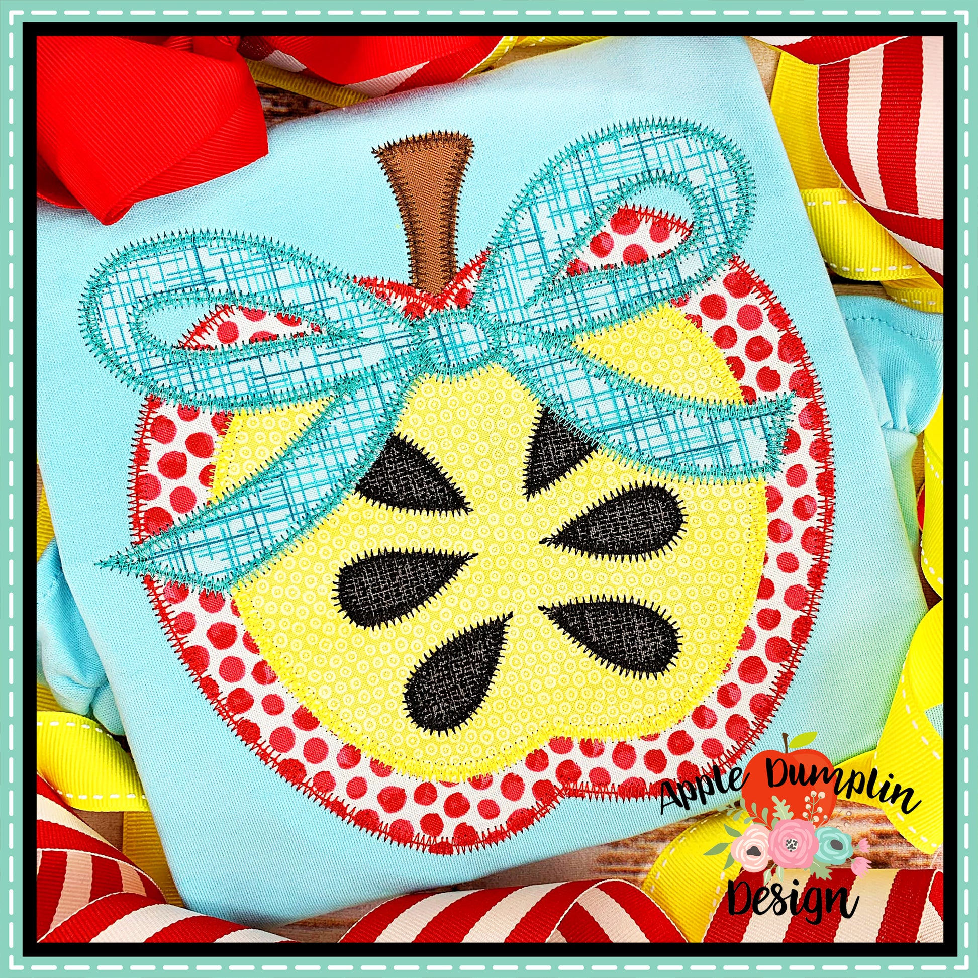 Apple with Bow Zigzag Applique Design, Applique