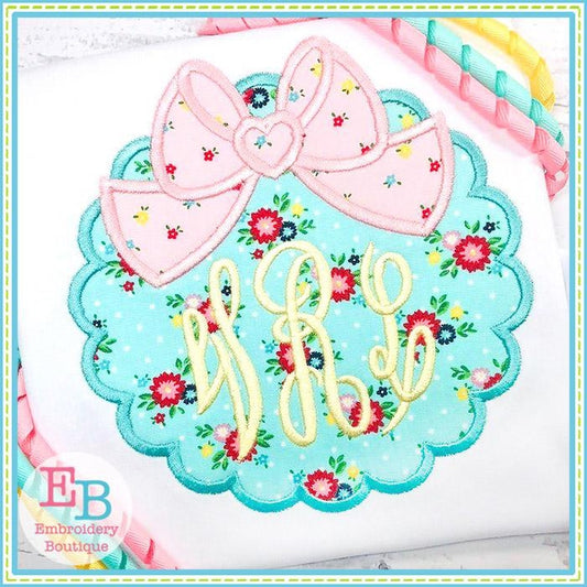 Scallop Circle with Big Bow Applique, Applique